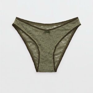 NWT Aerie Show Off Vintage Lace Ruffle Bikini Panty